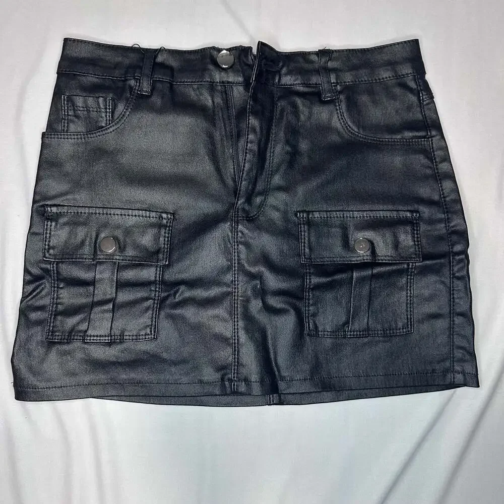 Apperloth A Black Faux Leather Cargo Mini Skirt
